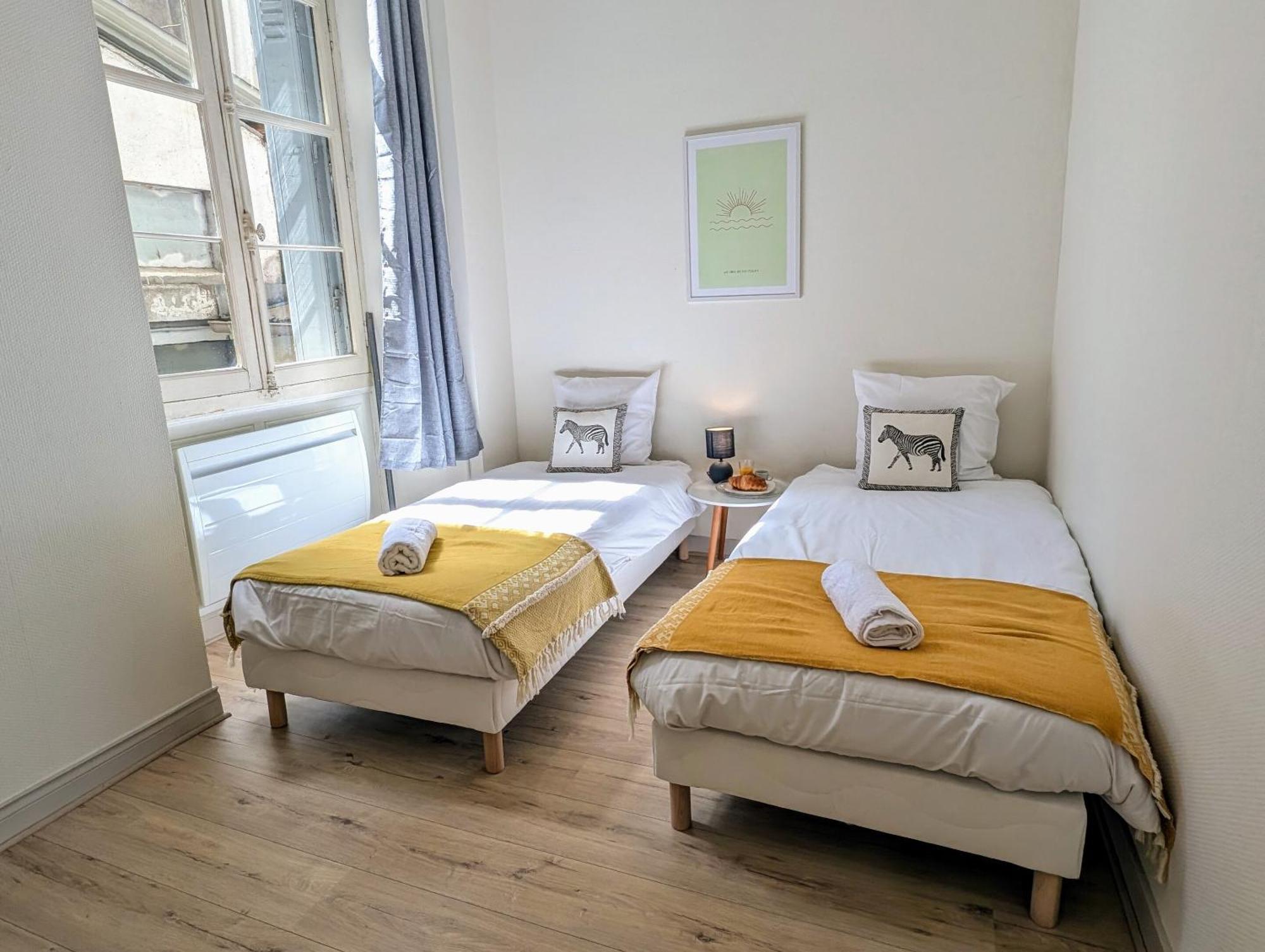 Apartamento Hyper Centre Avec Magnifique Vue Angers Exterior foto